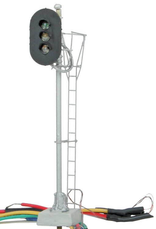 ATSF US&S 3-light R2 style signal