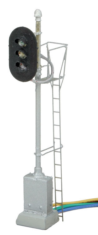 ATSF US&S 3-light R-2 style signal with relay case